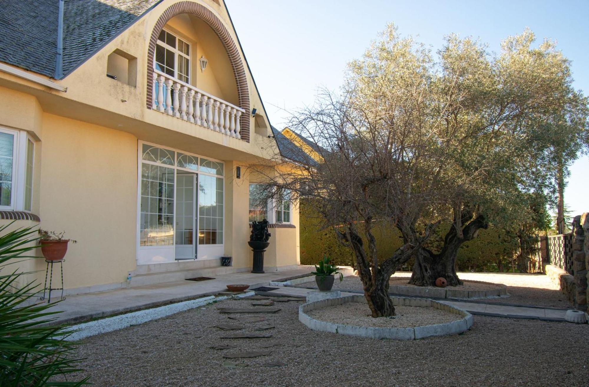 Villa Quiroga Villaviciosa de Odón 外观 照片
